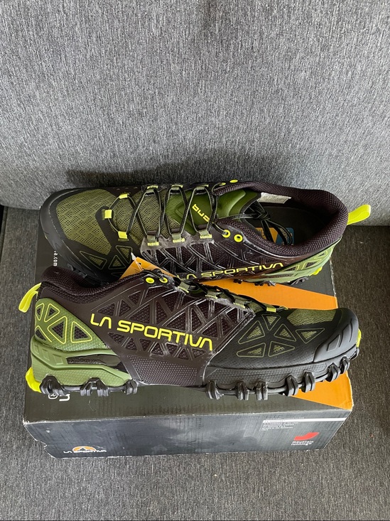La Sportiva Bushido II black olive neon US 12,5 EU 46,5 sneakers shoes NEW